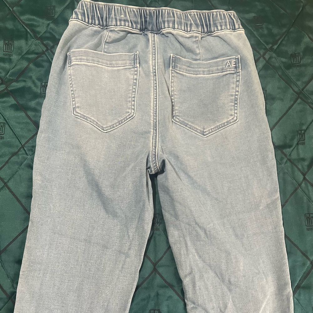 American Eagle Outfitters Light Blue Jeans - Picture 2 of 2